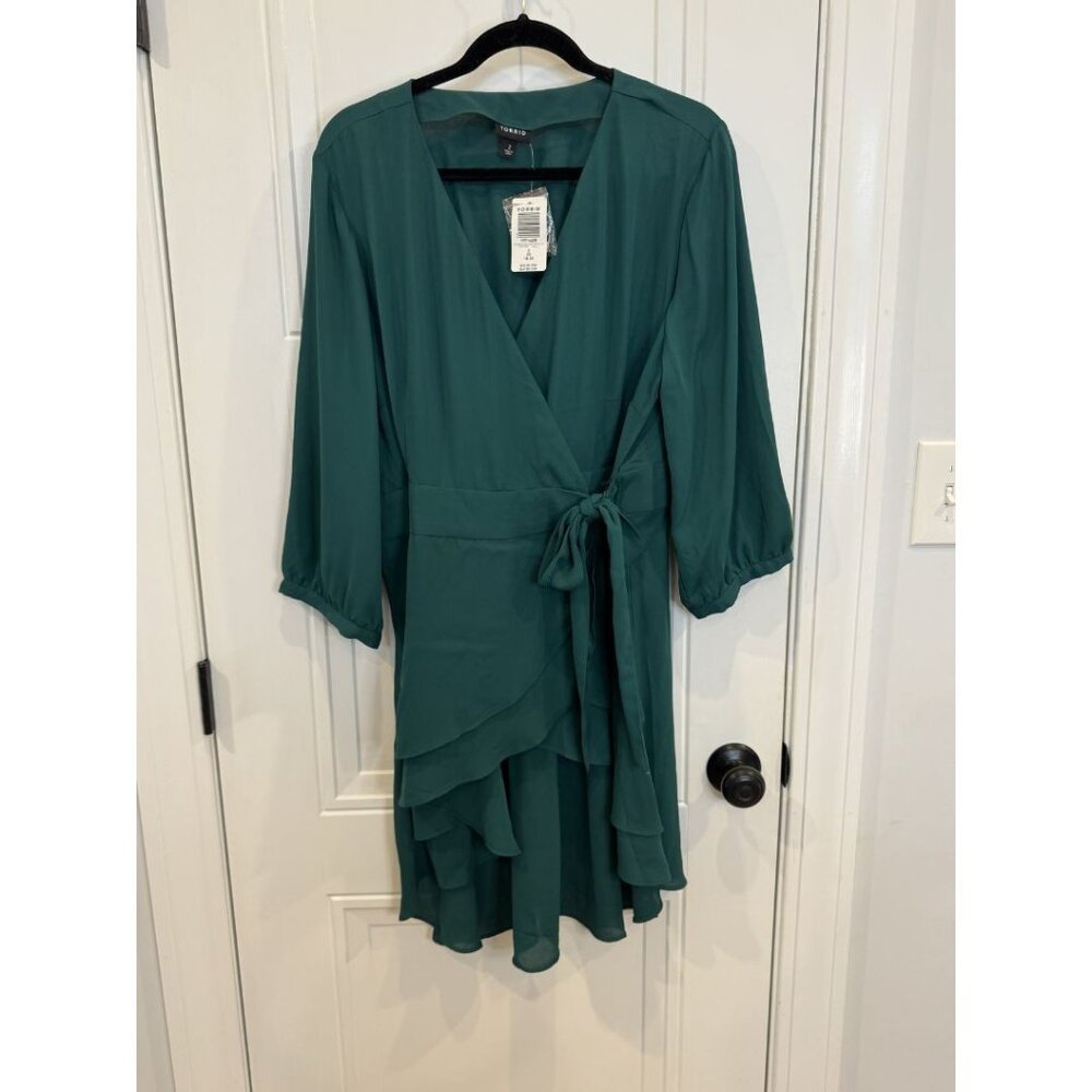 NWT Torrid Green Semi-Sheer Surplice True Wrap High-Low Top 2xl